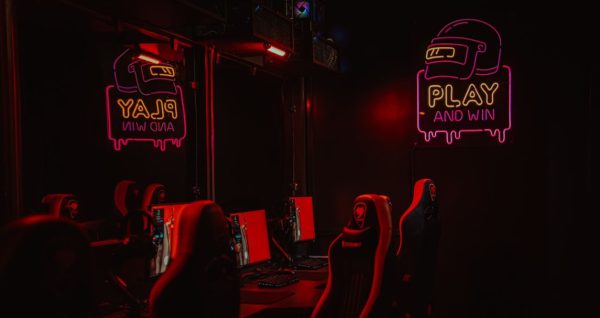 Интерьер Cyber Dynasty